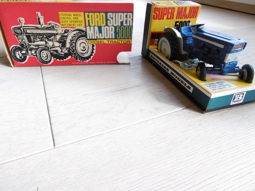 Britains model ford - britains, super